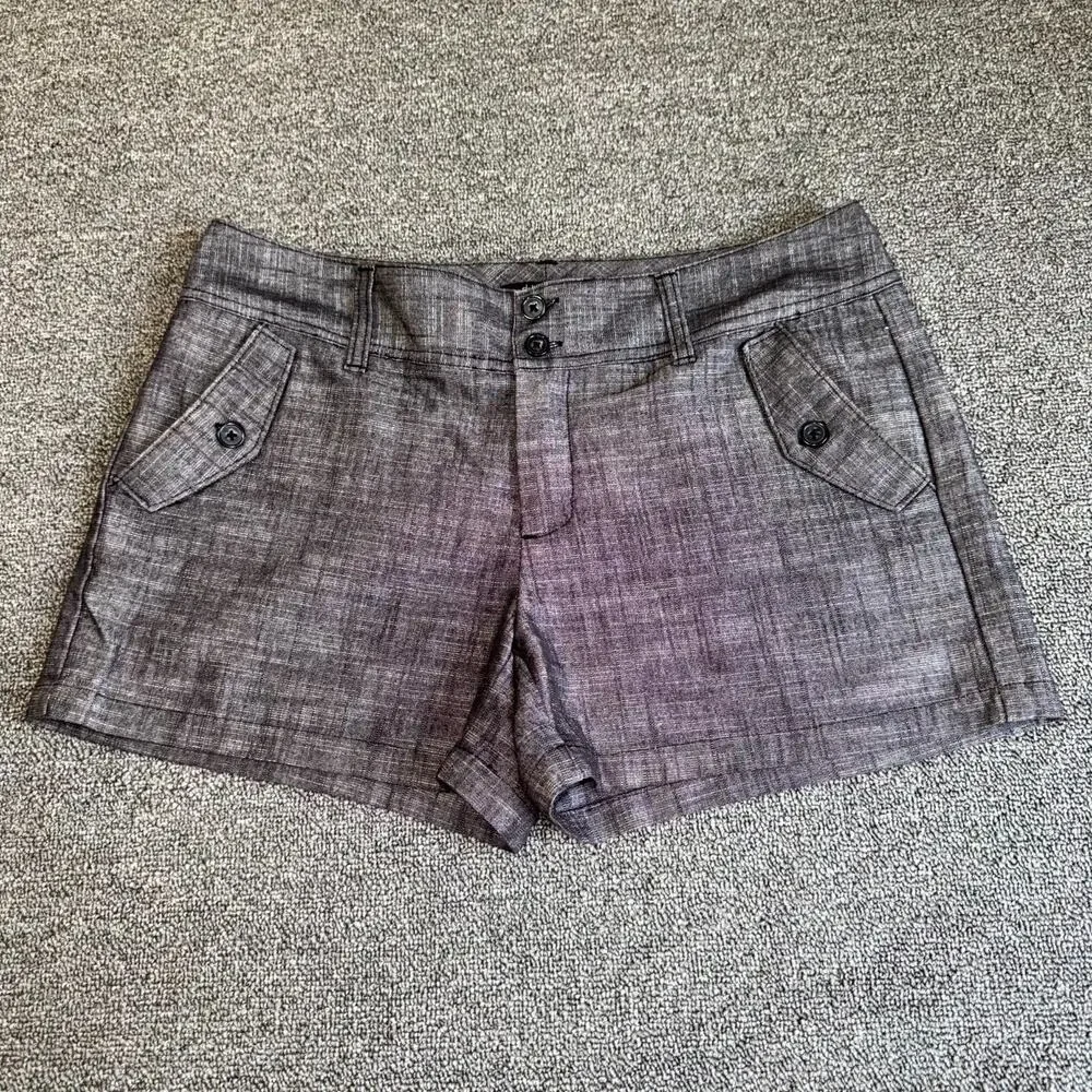 Y2K‎ Daisy Fuentes Shorts Women's 6 Gray Onyx Crosshatch Stretch Pockets Casual